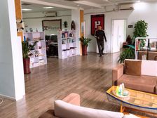 苏州桥地铁出口 2层独门独栋 486平米 园林式办公 接待