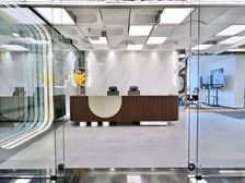 免佣省体育馆大陆国际丨正对电梯口艺术科技风丨适于科技传媒接待