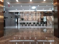 市政府为邻 太平金融大厦2000平整层豪装 户型方正实用