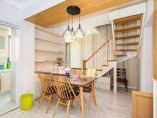 (阁楼已做好,送露台)使用面积100平,带30万产权车位急售