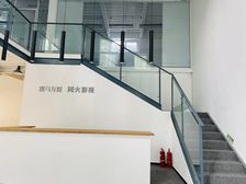 朝阳酒仙桥恒通商务园独栋出租精装修带家具随时看房免费带看交通