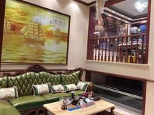 中铁琥珀湾 河道景观联排别墅 215米260万 房主豪华装修