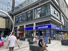 亏本,急售!年租23万,转角2楼全玻璃,成熟临街,包税费!