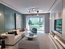 融创43中团购特价房车接车送精装交付支持公积金