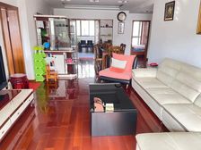 紫晶南园一期电梯大三房,飞机户型,产权满5年 置换诚意急售