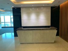 北三环安贞桥!环球贸易中心!国企自持!精装修!正对电梯