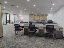 CBD世纪峰会680平7房间,精装落地窗,5号线众意西路站