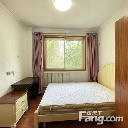 呼家楼地铁 团结湖北里 朝阳公园 大厦金台路附近三居次卧