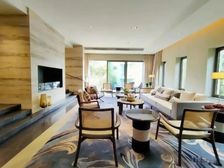 大虹桥御湖别墅, 750平5居 花园1200平,全新装修,