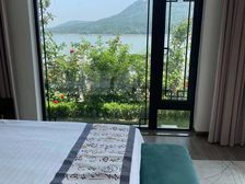 中铁春风十里独门独院中式别墅114米180万室内看海景观军港