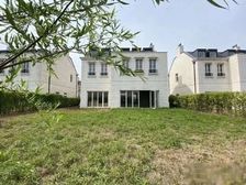 英庭名墅 413平4居 南向毛坯