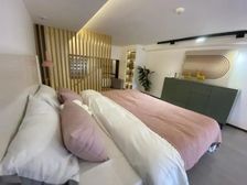 高铁站旁 现房LOFT复试5.09米 挑高 50米地铁口!