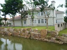 大豪,浙江业主转投,临河,占地1200平,私密花园5米围墙
