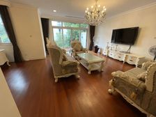 维诗凯亚别墅双拼东户,北hua园环绕式,自住保养好满五w一诚