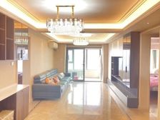 万科美景世玠 143平4室2厅 满两年 带负一充电车位带家具