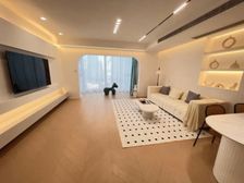 衡园新上3房 全明户型 小高层高得房率 一梯两户 看房方便