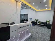 复式装修 和谐大厦270平 上下两层 实用面积大 带家具