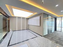 高铁站 升龙广场573平正朝电梯口双开大门 随时看房