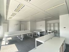 市中心!三阳广场地铁口!实拍恒隆254平! 精装带家具隔断!