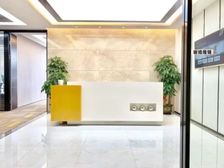 亏本急售!4.5米层高)电梯口可自用,南向高层 华侨城综合体