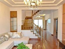 新出 精装小复式(入读宝山)送露台 实际使用面积110平