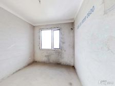 中冶中央公园88平毛坯三房 近地铁口公园 视野开阔 大开发商