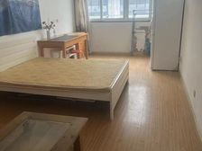 北市场小区 大悦城旁四行仓库隔壁,朝南一房 诚意出售
