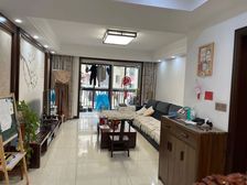 带车位 车库 南北通透 华信沁园 4室2厅 精装修