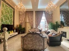 山居别墅,精装,有露台,786万,新出,急售,精装。