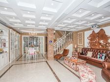 高端小区别墅 精装修全屋国外家具 拎包入住