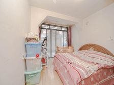 蔷薇新村 底楼带院 子,边套全明,居家精装,诚售,看房方便