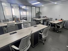 可押一付一 水电宽带物业费全包60平米347镇坪路地铁站