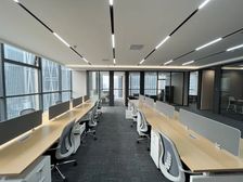 特价2元!滨江金融中心!地铁20米!双面采光!地宝大厦255