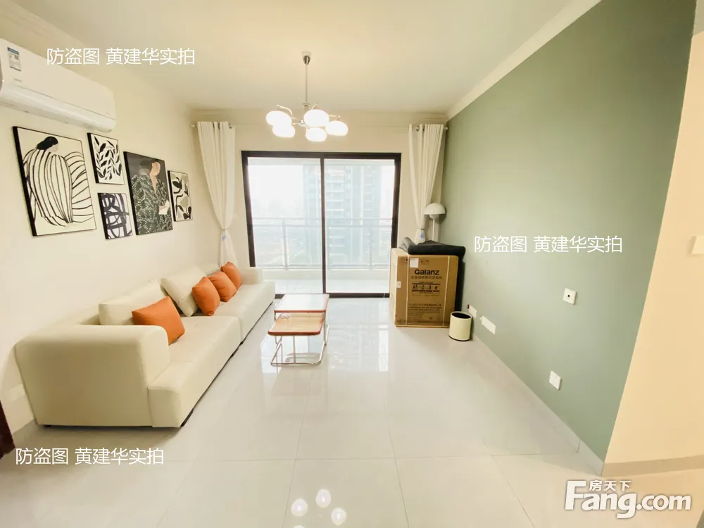 新出 精装四房二厅 中间楼层 拎包入住