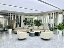 科技园新出办公室 金地威新中心1000平 豪装带家私拎包入住