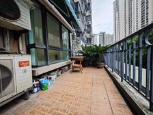 送40平大露台豪华装修,带60万产权车位,税费各付可谈