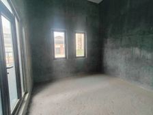 保利香槟国际(别墅) 5室2厅2卫 毛坯 降价急售