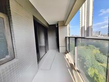 保利海德 精装两房 世纪莲地铁 南向 近公园 近图书馆