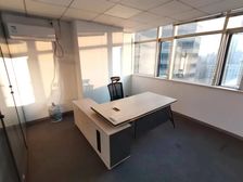 中心商业圈 地铁口 交通便利 带家具 精装修 随时可看