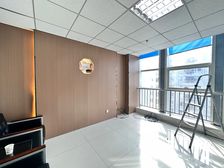 好房特价!带家具 万达广场 鑫科170平带2隔断好停车 西美