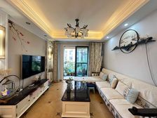 渝北区 鲁能城中央公馆一期渝八 三房 165万