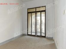 寰宇天下 联排别墅满两年 前后花园 地下车位 780万