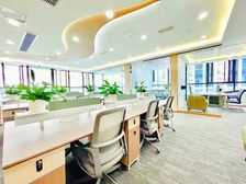 5隔间35工位 2个月免租!无加时费武侯万达 珑熙汇大悦城