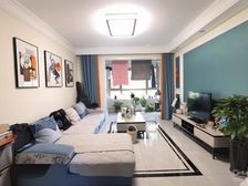 保真 欢乐汇对过 3室 127平 203万 精装 省去装修了