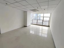 三阳广场 交通便利 财富大厦 摩天360 华光大厦 交银大厦