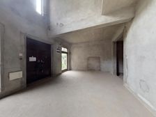 西永联排别墅大花园端户,小区中庭位置,有双车位