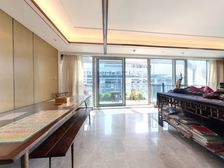 绿城金沙凤起朝鸣上叠 4室1厅 东南 精装修 带车位