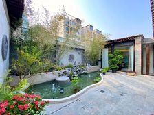 雍和宫国子监附近占地410平米四合院会所全套家具特价