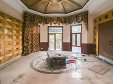 汽博保利一线独栋 花园700平 地势平坦 门口 面宽 花园正