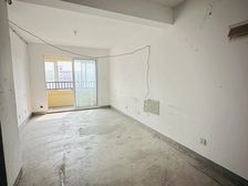 9号线1公里,华康佳苑,两室一厅,前无遮挡,景观很好,有钥匙